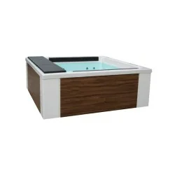 Jacuzzi Quantum Spa for 4 People with LED Lights and UV Water Disinfection - Jacuzzi -