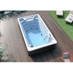 Swimspa Compact Pool Jacuzzi: Piscina e Hidromassagem para Toda a Família - JACUZZI -